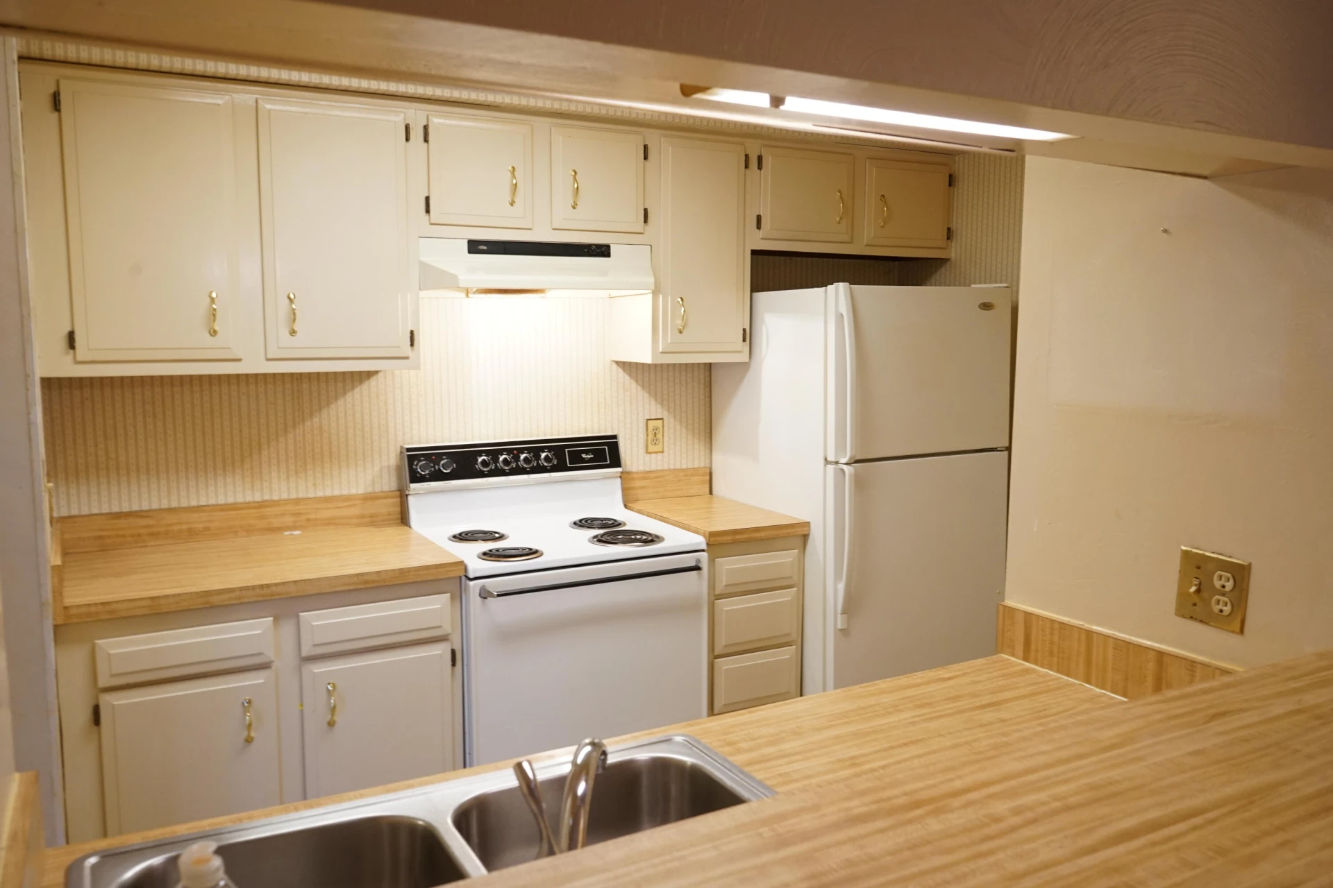 7116 Pine CT - Photo 9