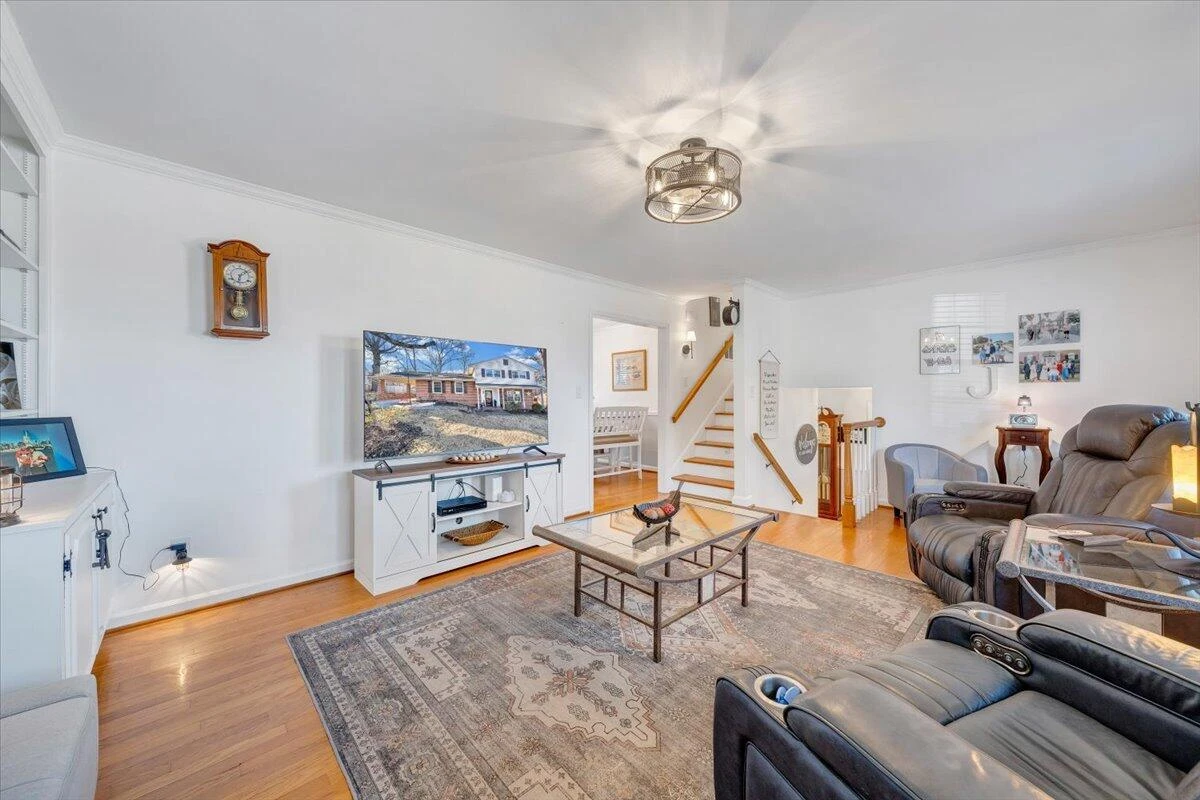 2831 Westclub DR - Photo 12