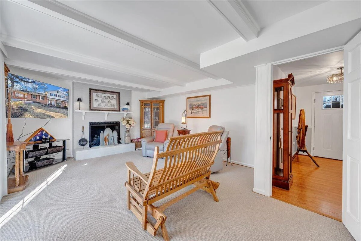 2831 Westclub DR - Photo 44