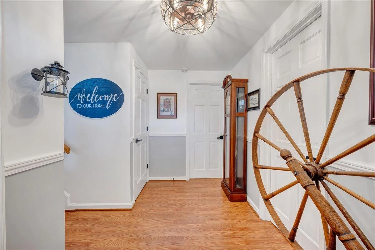 2831 Westclub DR - Photo 5
