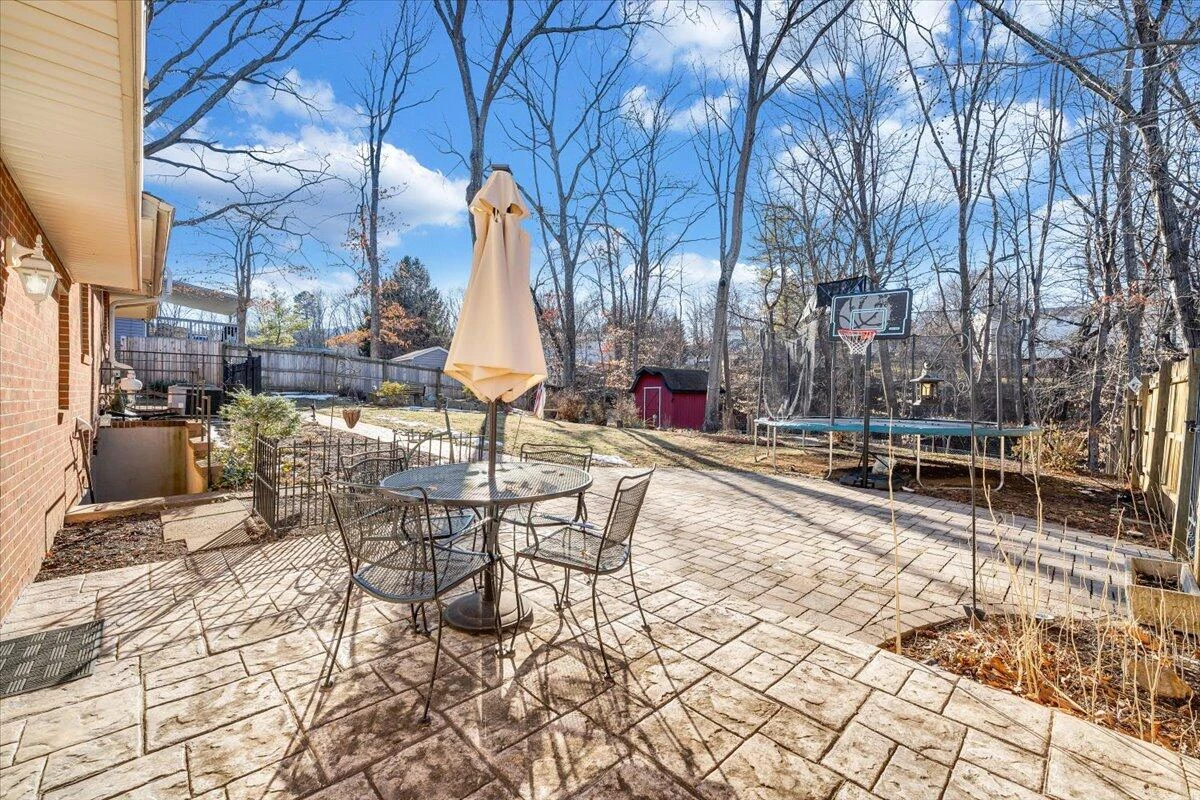 2831 Westclub DR - Photo 51