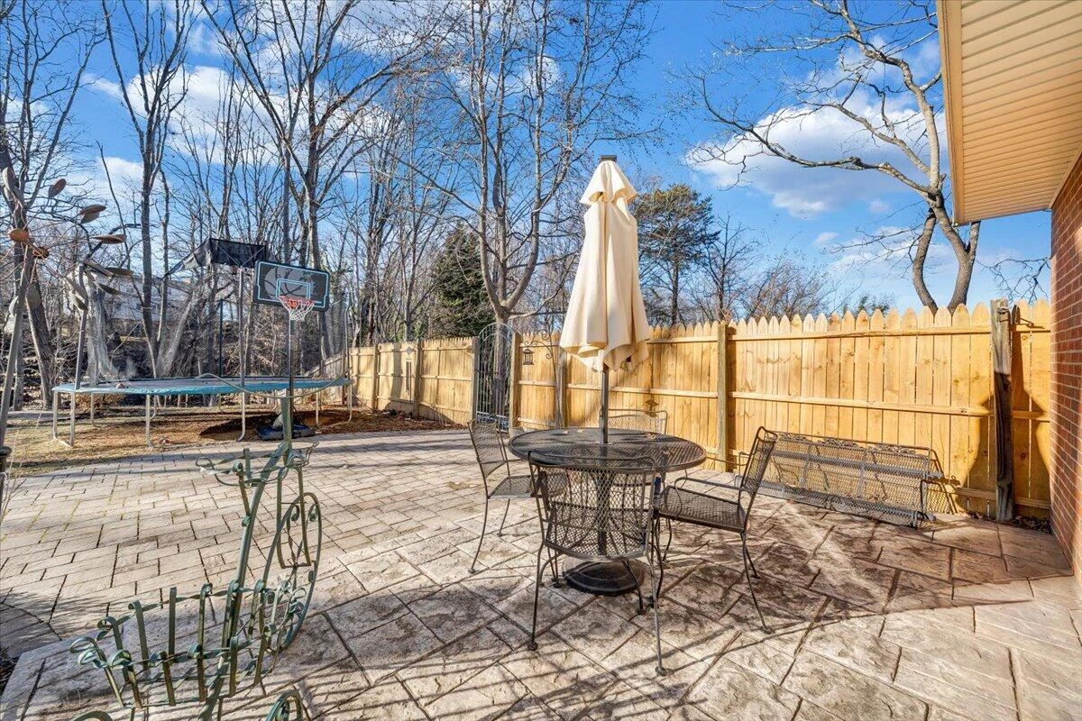 2831 Westclub DR - Photo 52