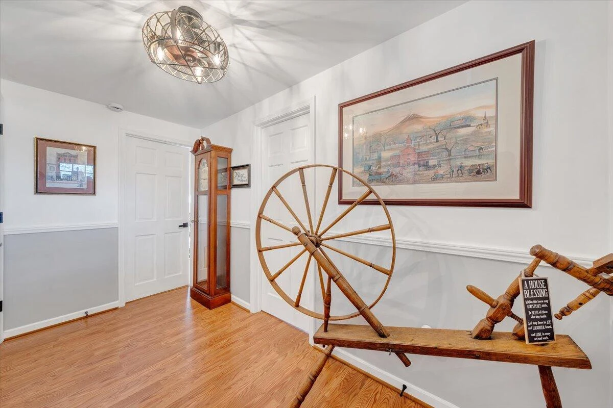 2831 Westclub DR - Photo 6