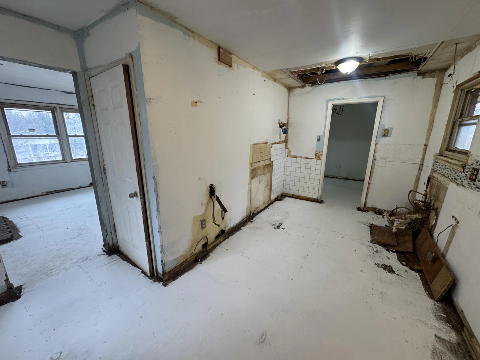 3809 Woodleigh RD - Photo 7