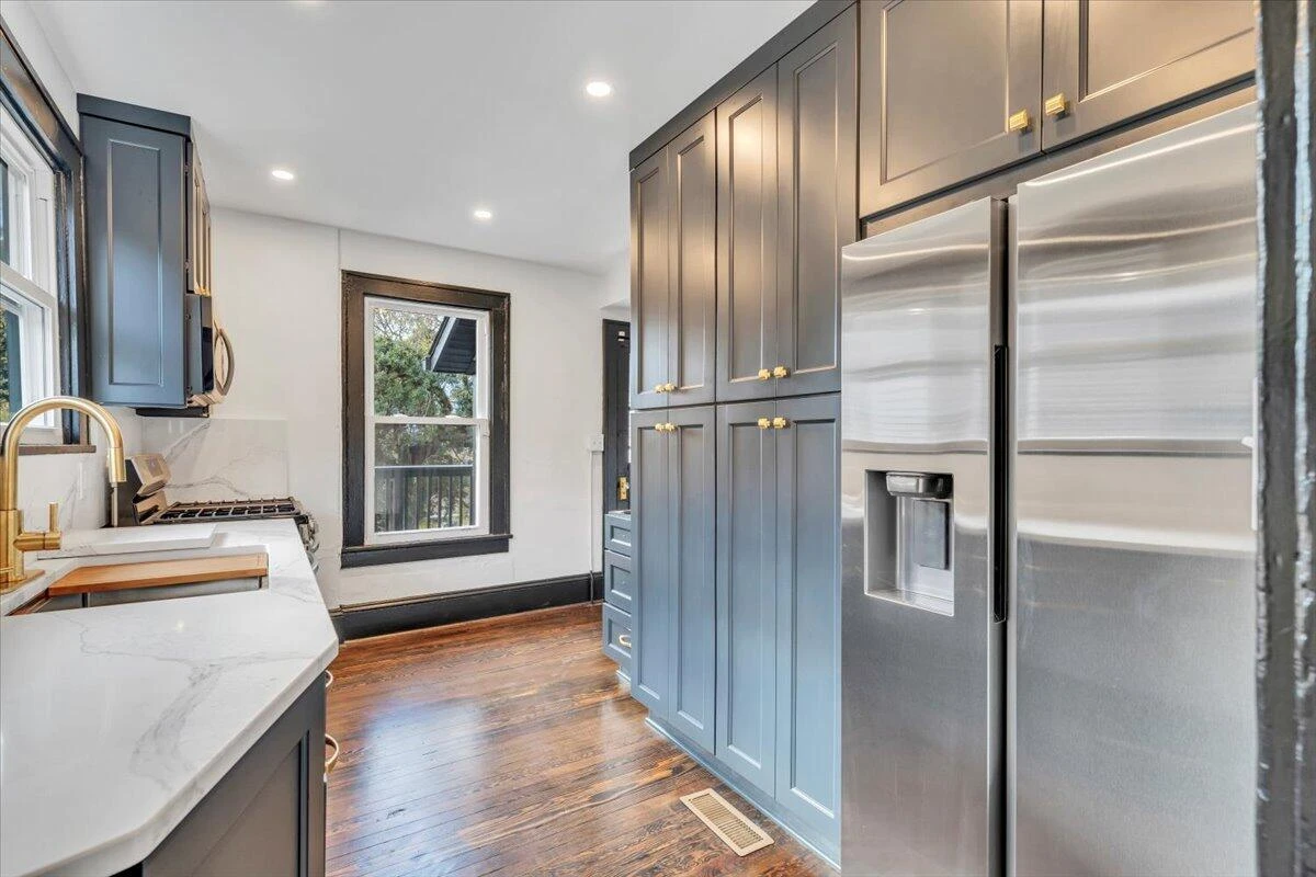 1509 7Th ST - Photo 2