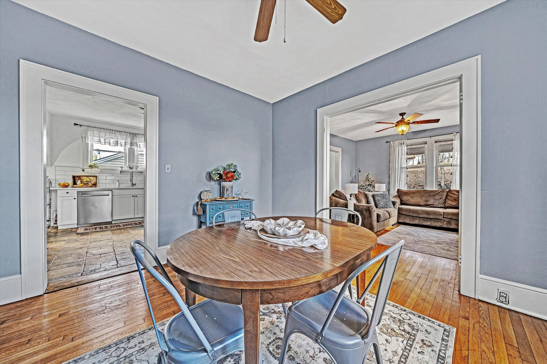 2126 Colgate ST - Photo 16