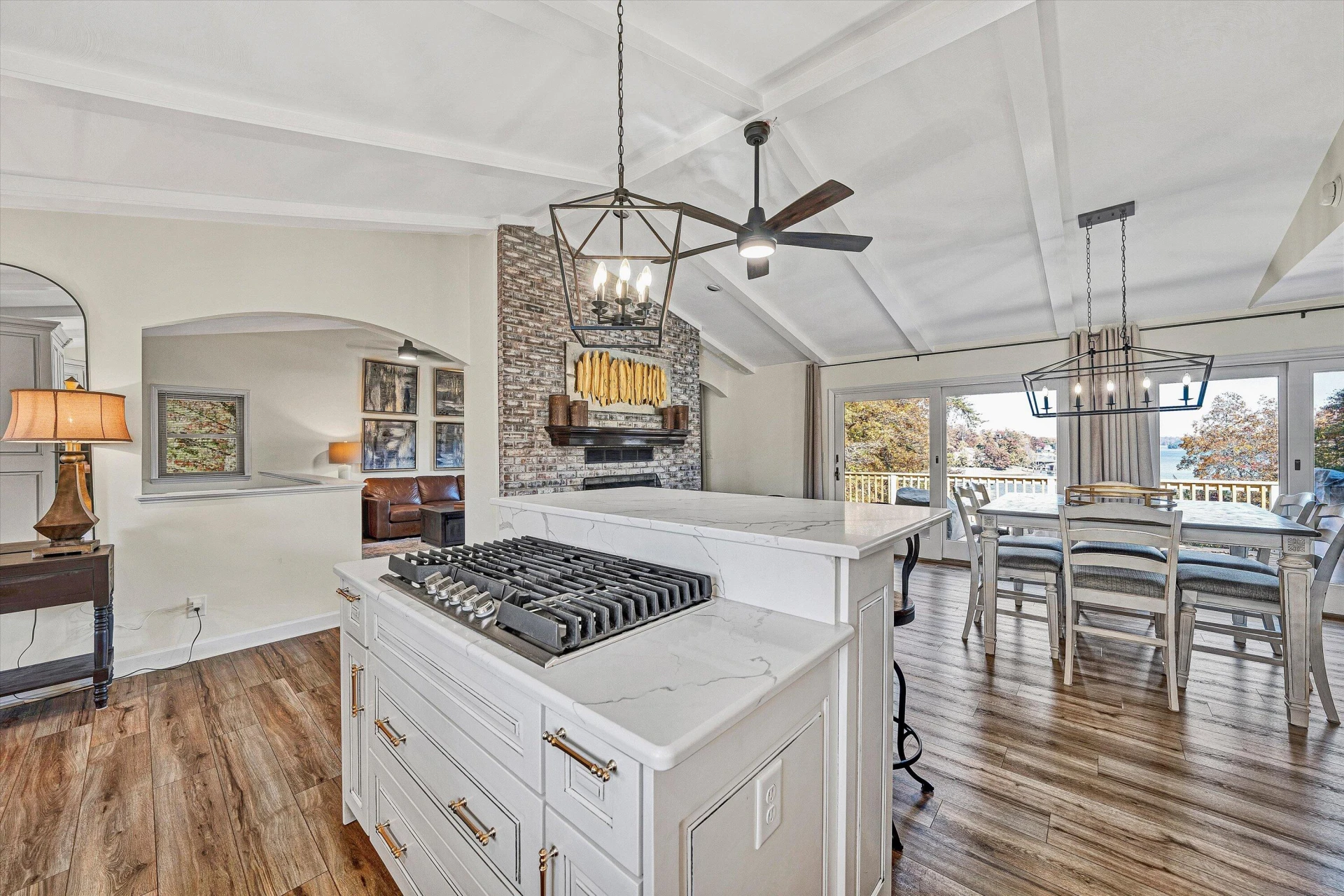6347 Scruggs RD - Photo 15