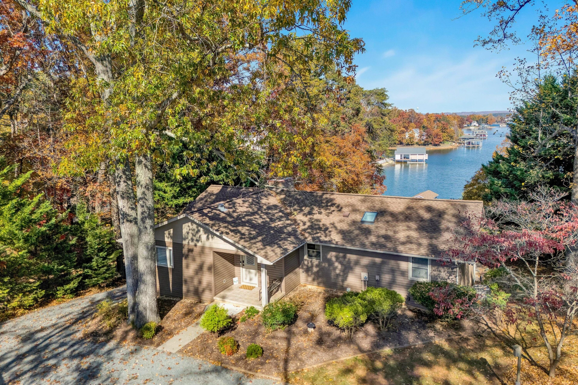 6347 Scruggs RD - Photo 5