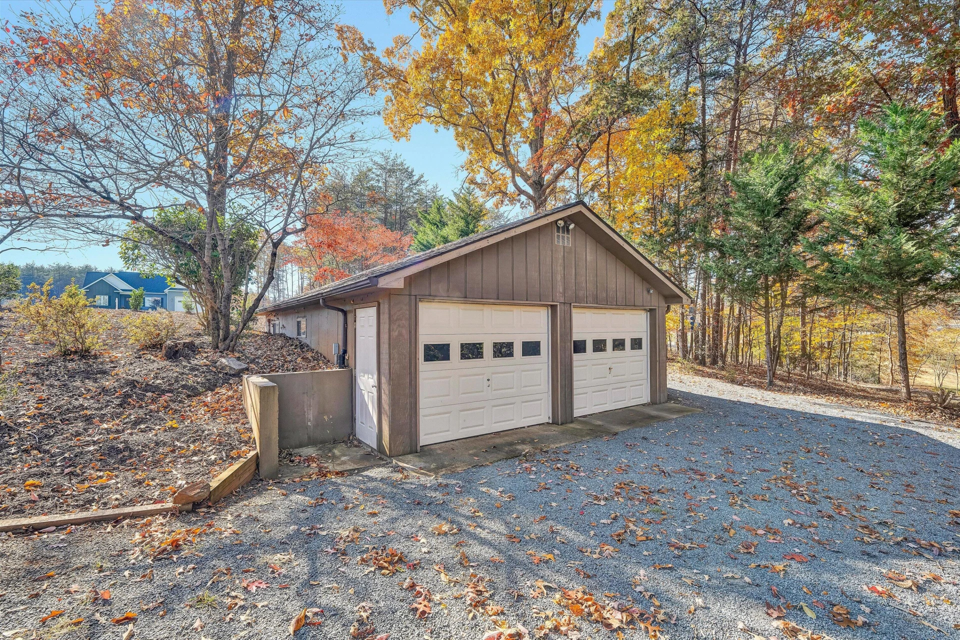 6347 Scruggs RD - Photo 57