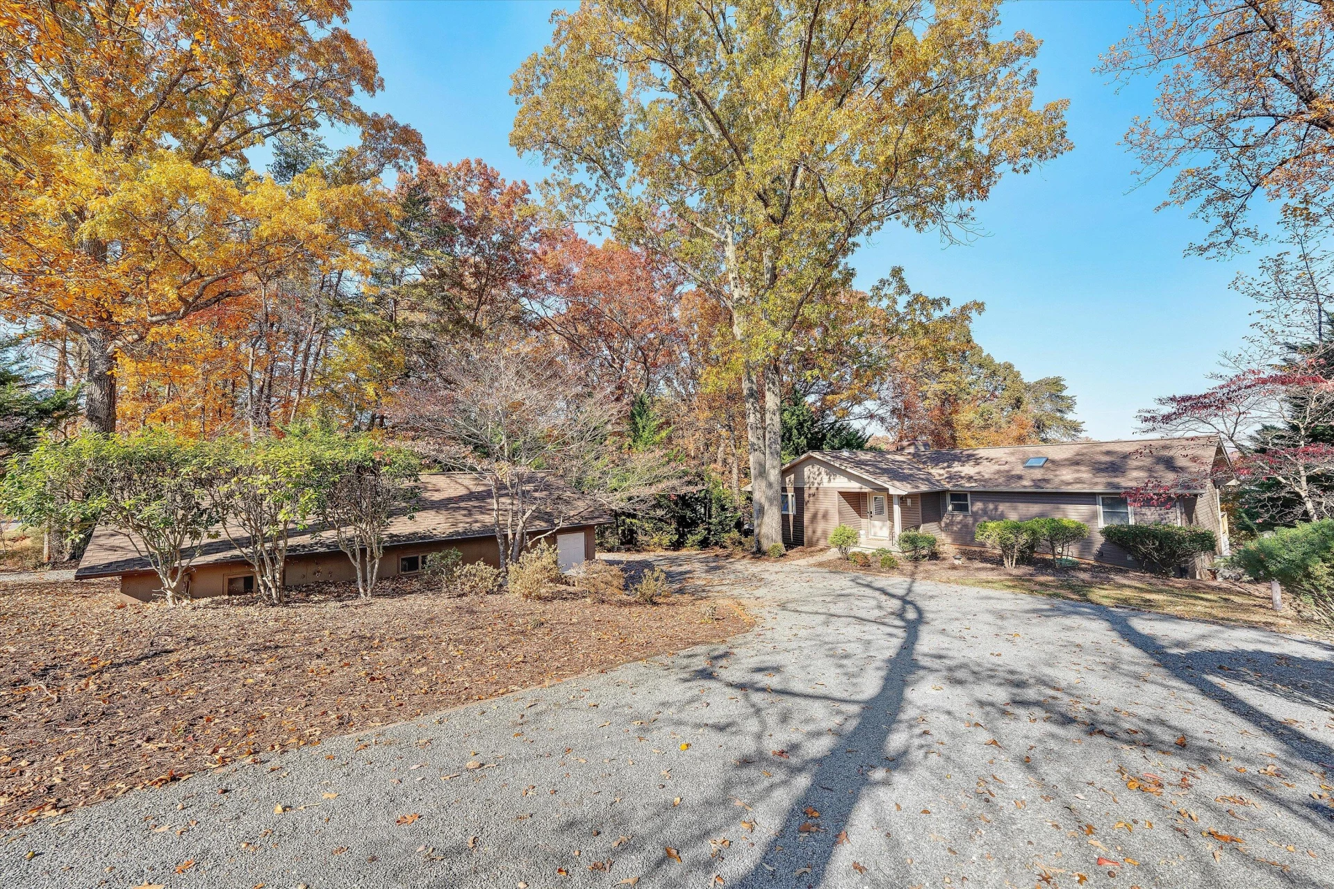 6347 Scruggs RD - Photo 59