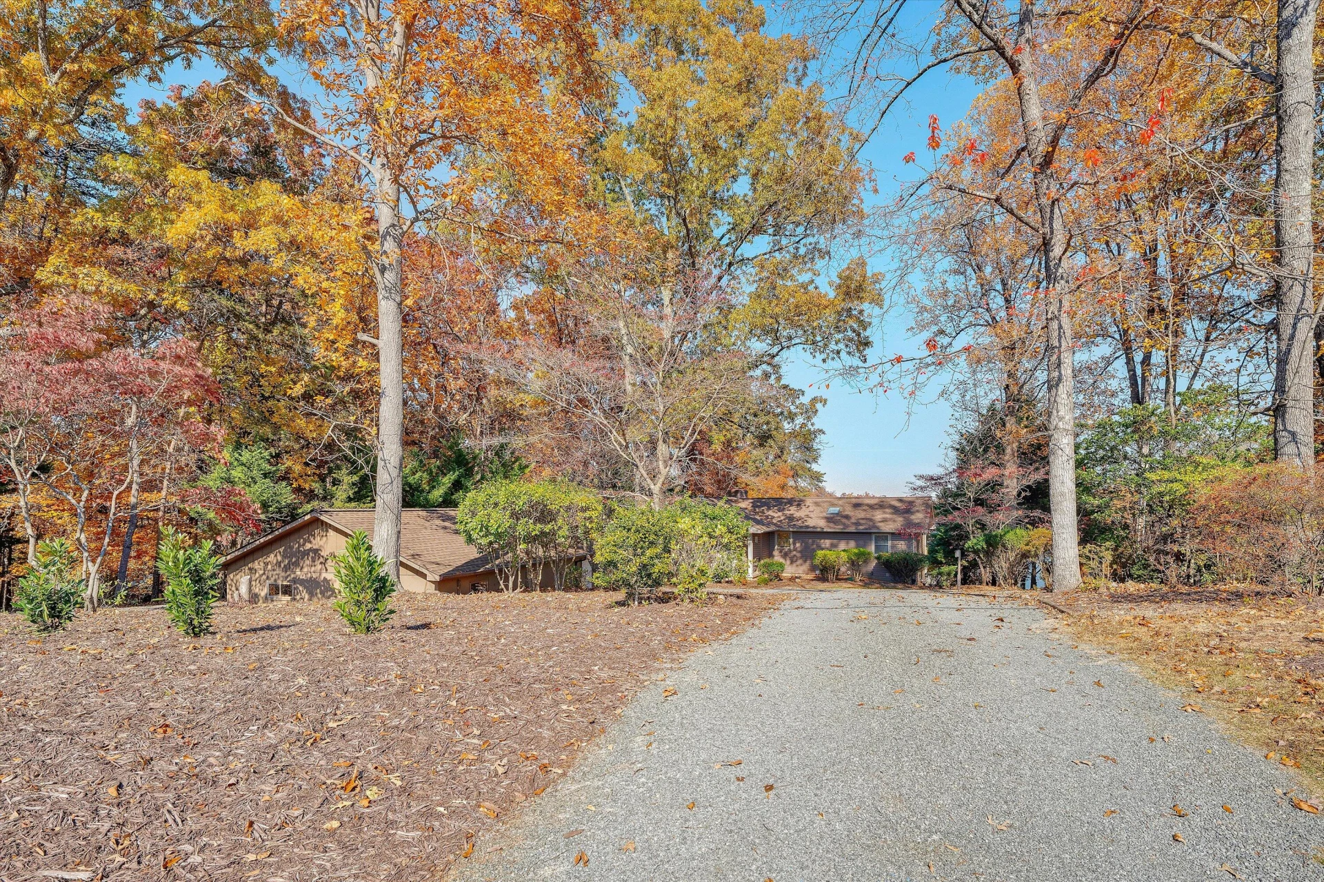 6347 Scruggs RD - Photo 65