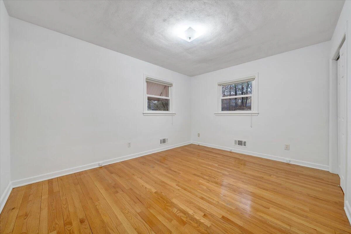 5033 Youngwood DR - Photo 26