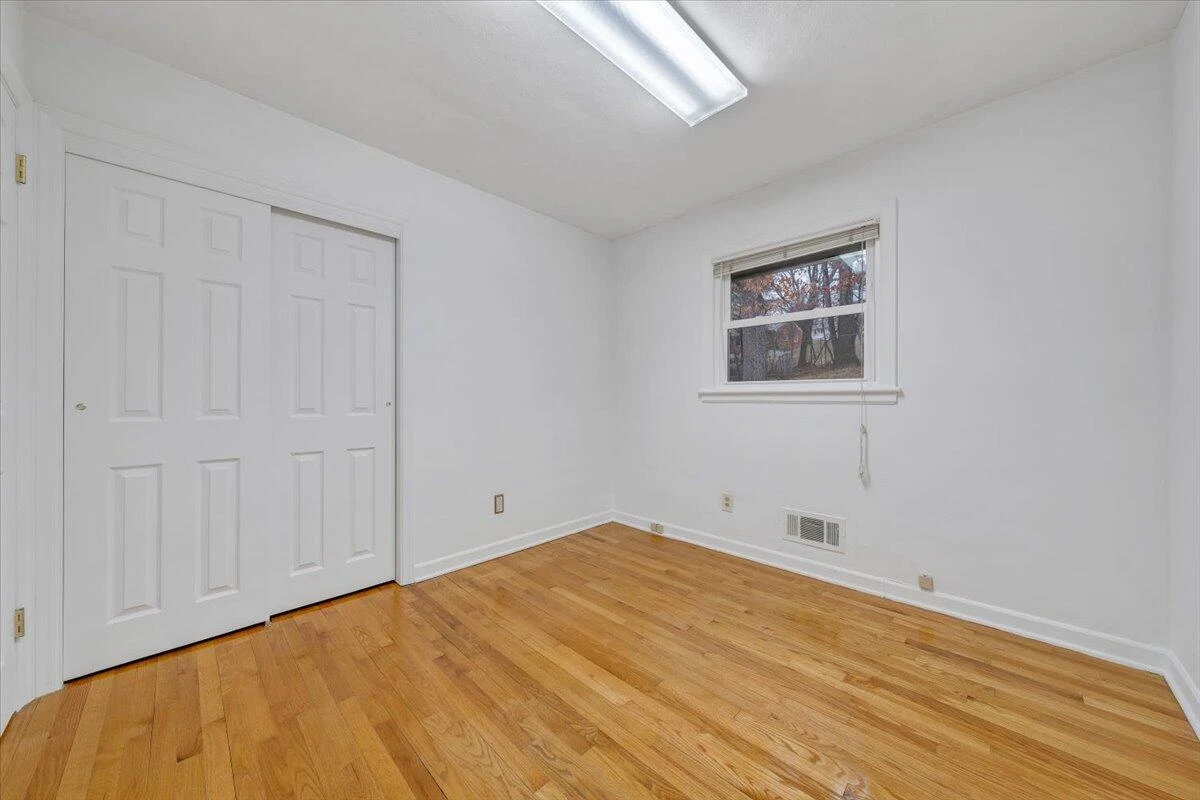 5033 Youngwood DR - Photo 27