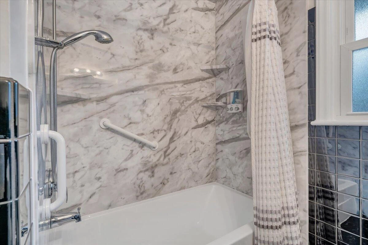 5033 Youngwood DR - Photo 30