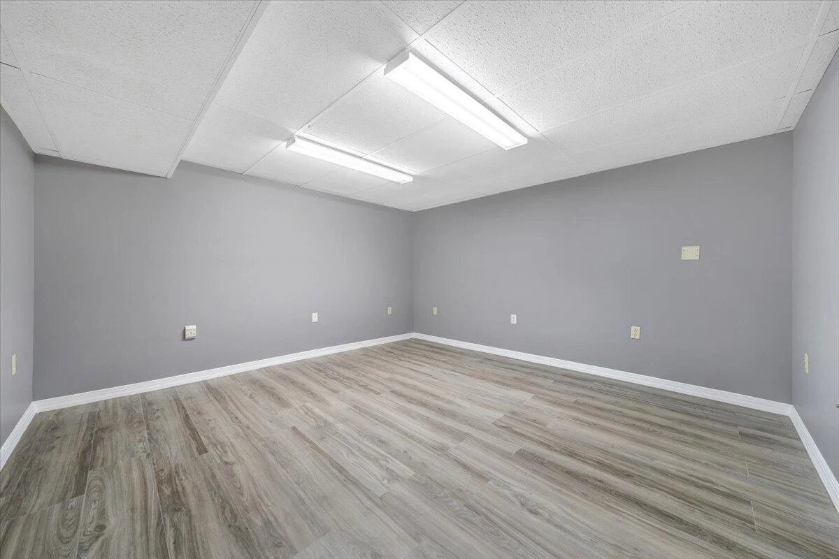 5033 Youngwood DR - Photo 32