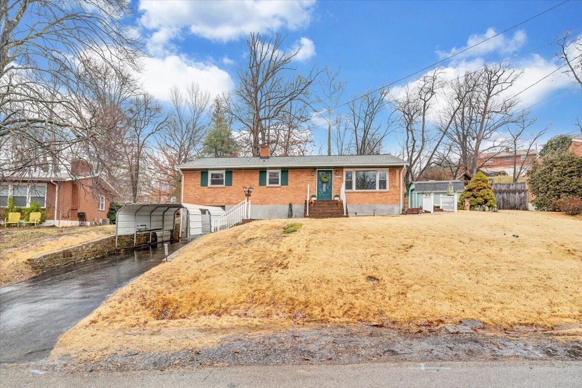 5033 Youngwood DR - Photo 45