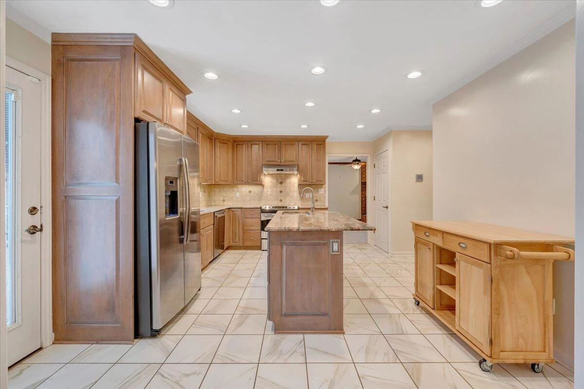 302 Ivy LN - Photo 23