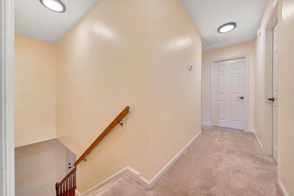 302 Ivy LN - Photo 39