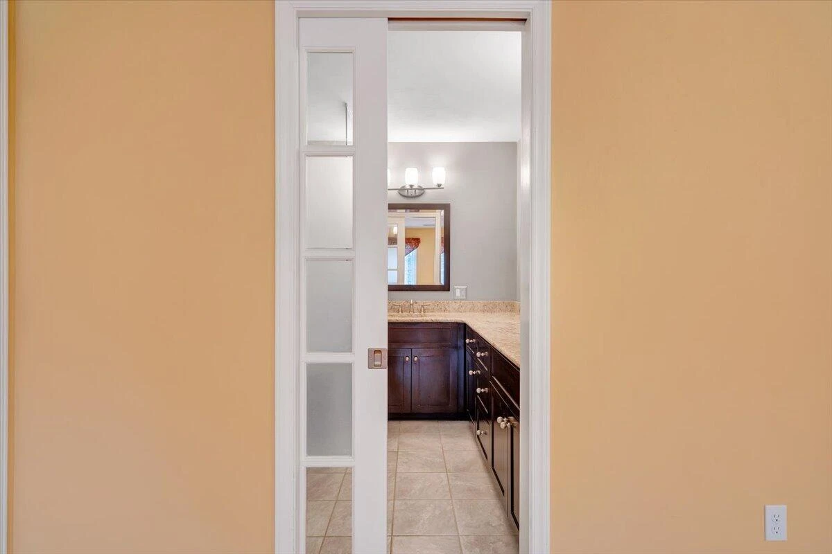 302 Ivy LN - Photo 44