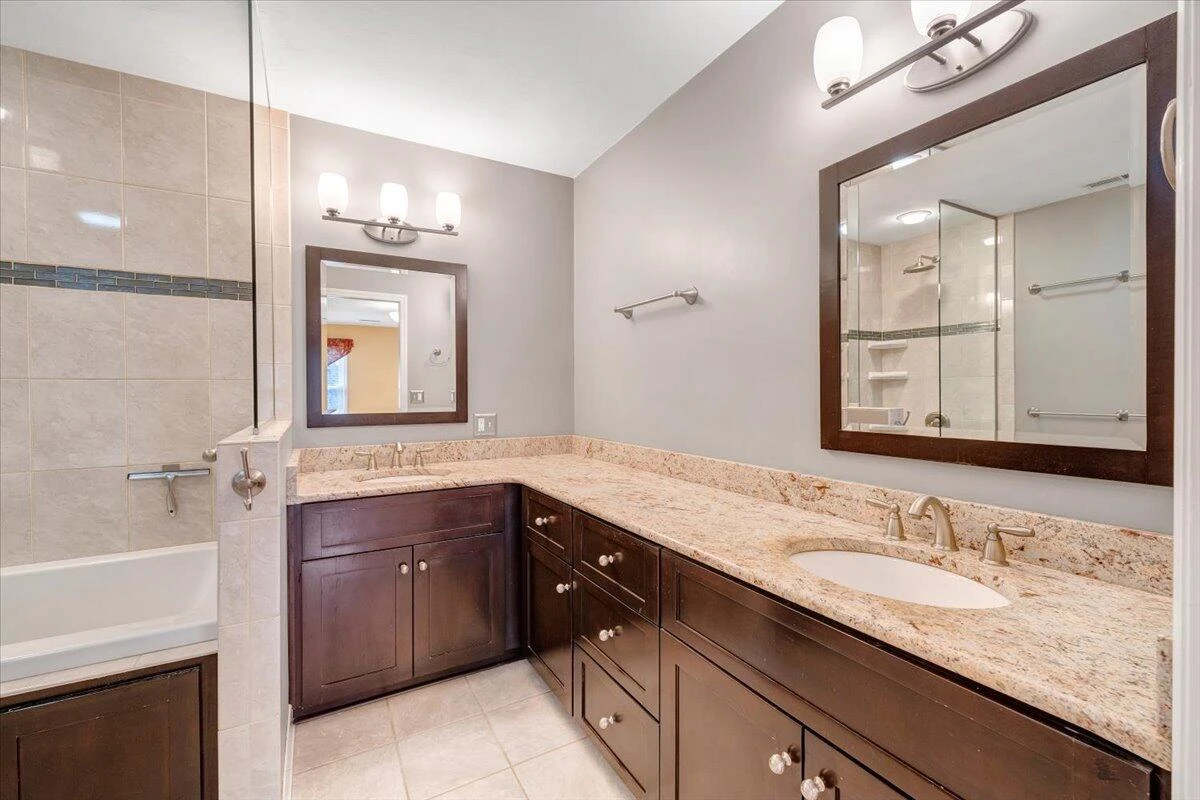 302 Ivy LN - Photo 46