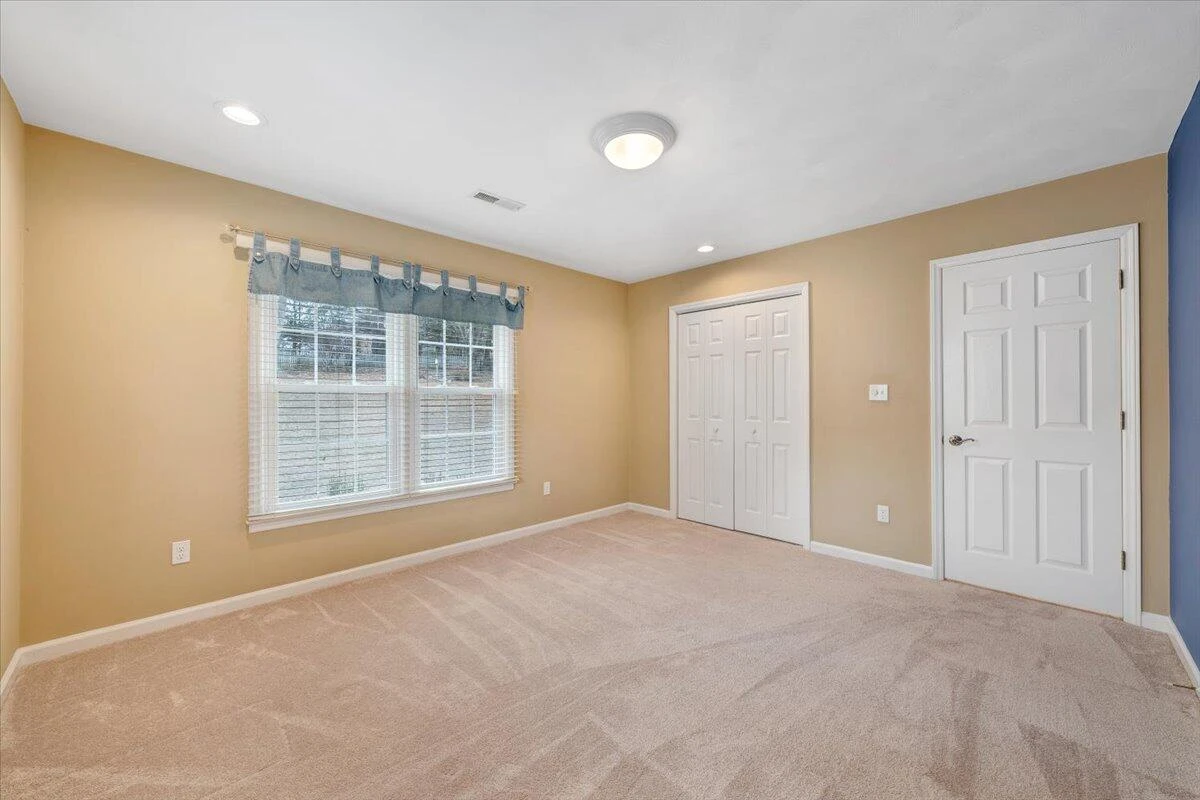 302 Ivy LN - Photo 51