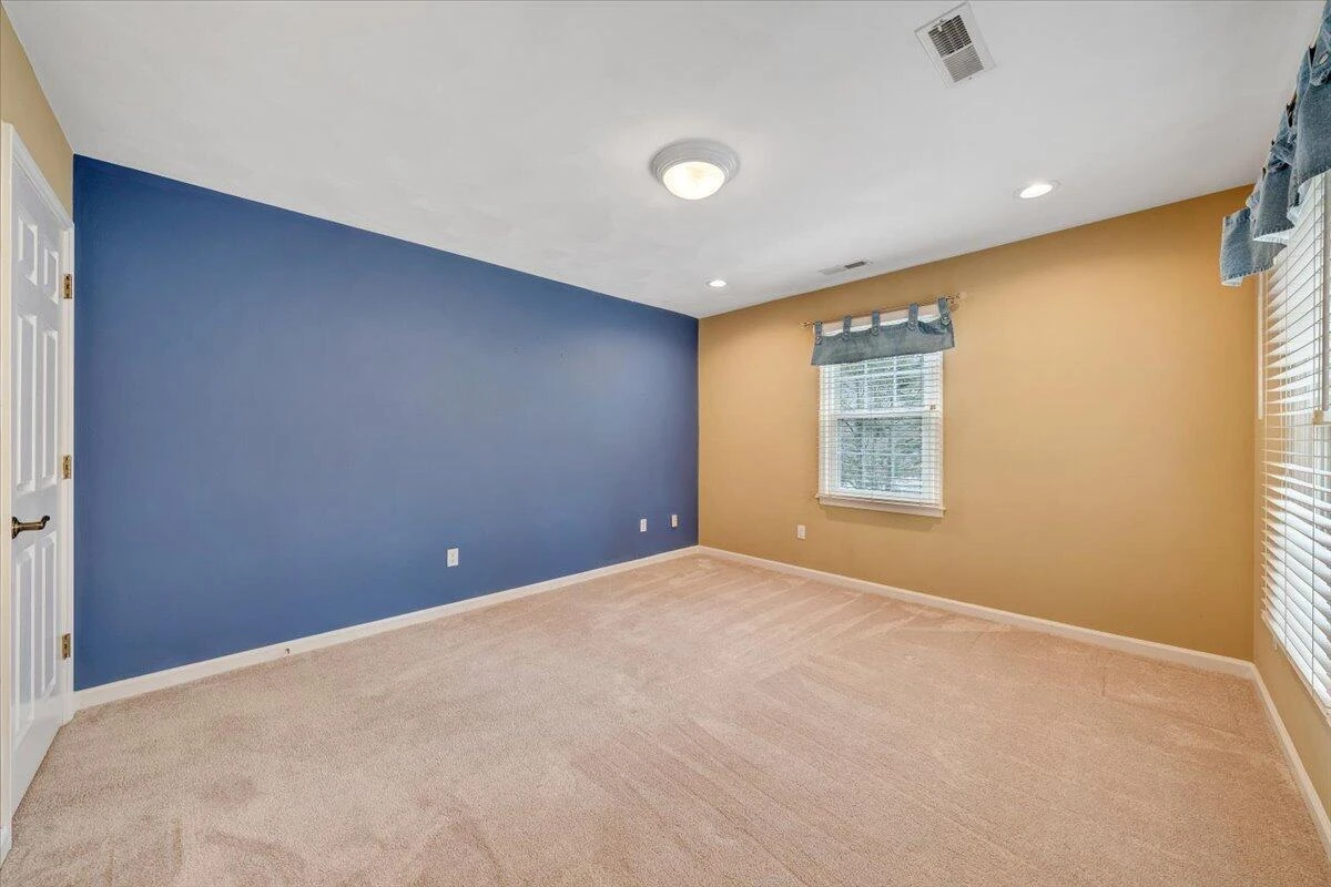 302 Ivy LN - Photo 52