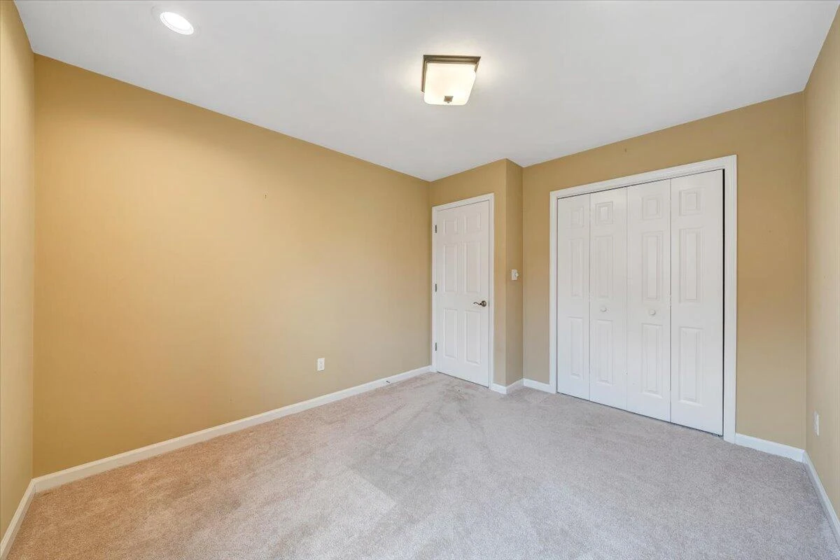 302 Ivy LN - Photo 57