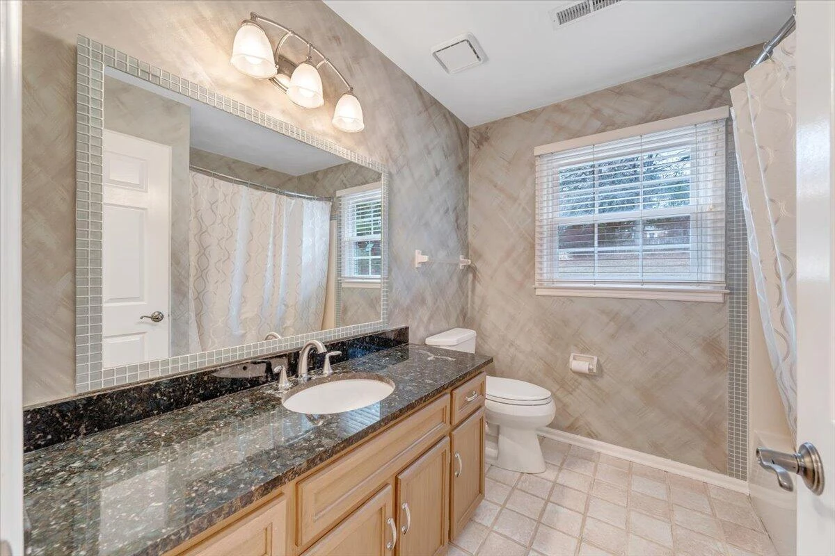 302 Ivy LN - Photo 58