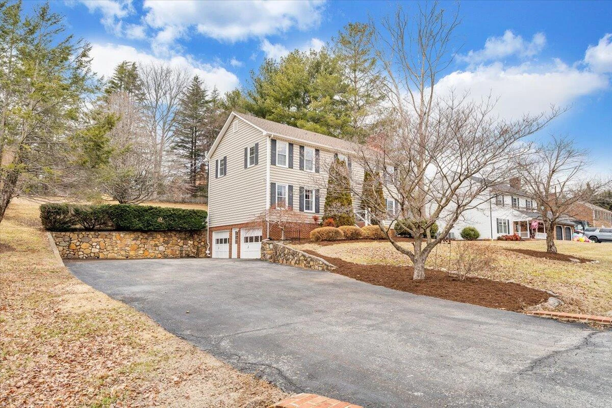 302 Ivy LN - Photo 85
