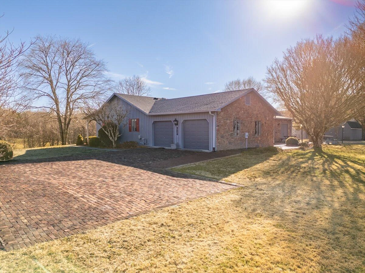283 Orchard Lake DR - Photo 10