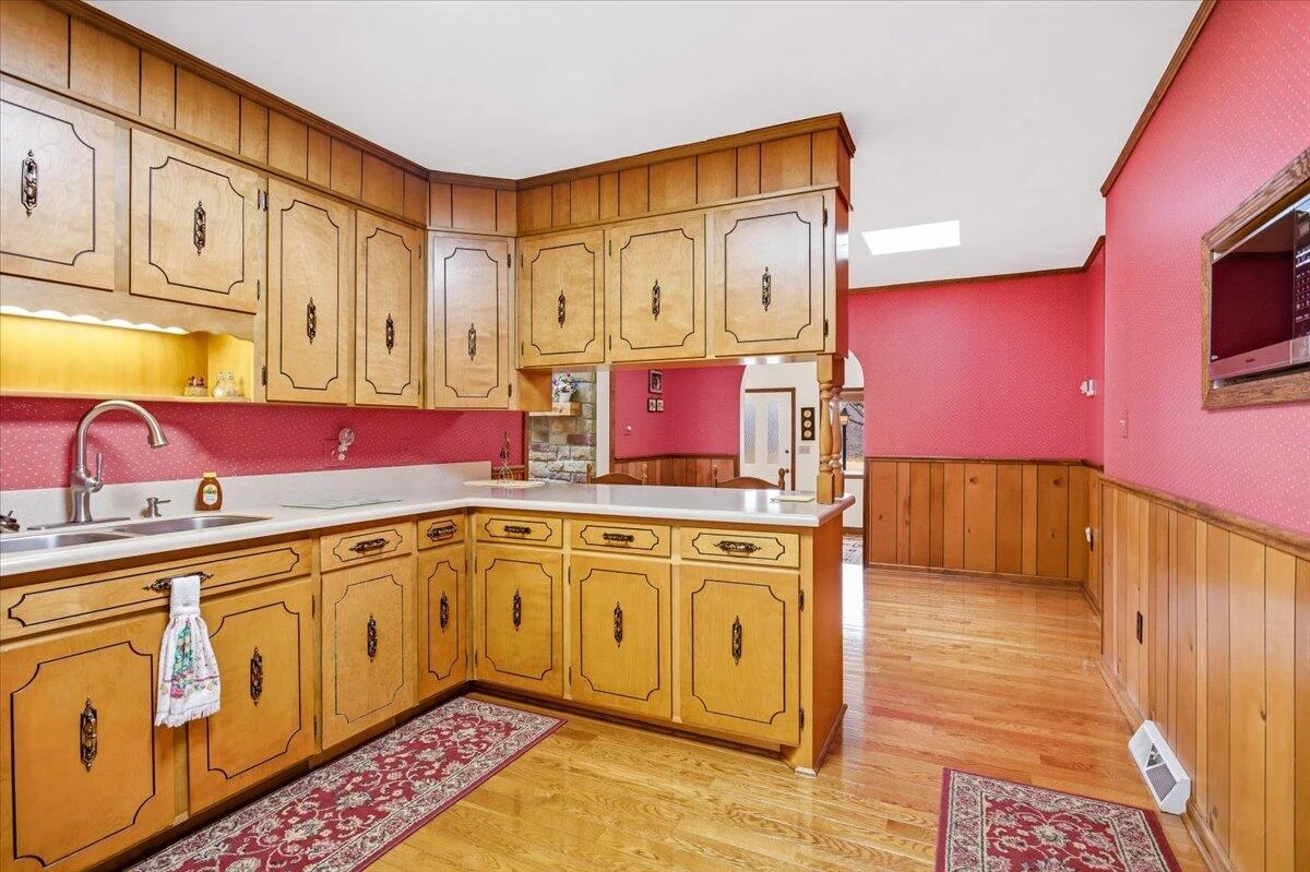 283 Orchard Lake DR - Photo 13