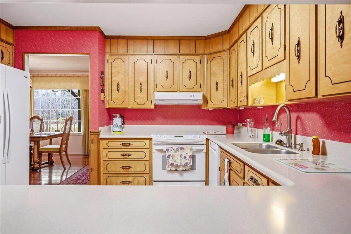 283 Orchard Lake DR - Photo 16