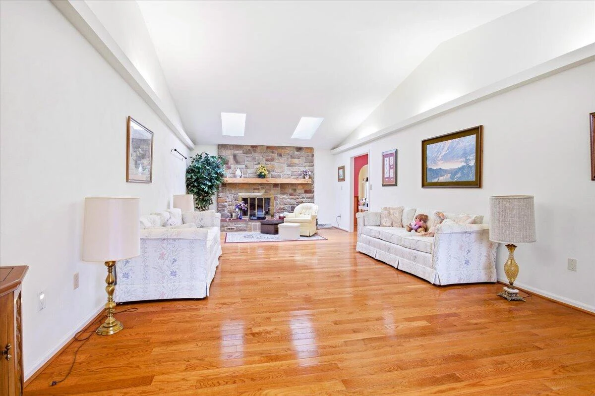 283 Orchard Lake DR - Photo 21