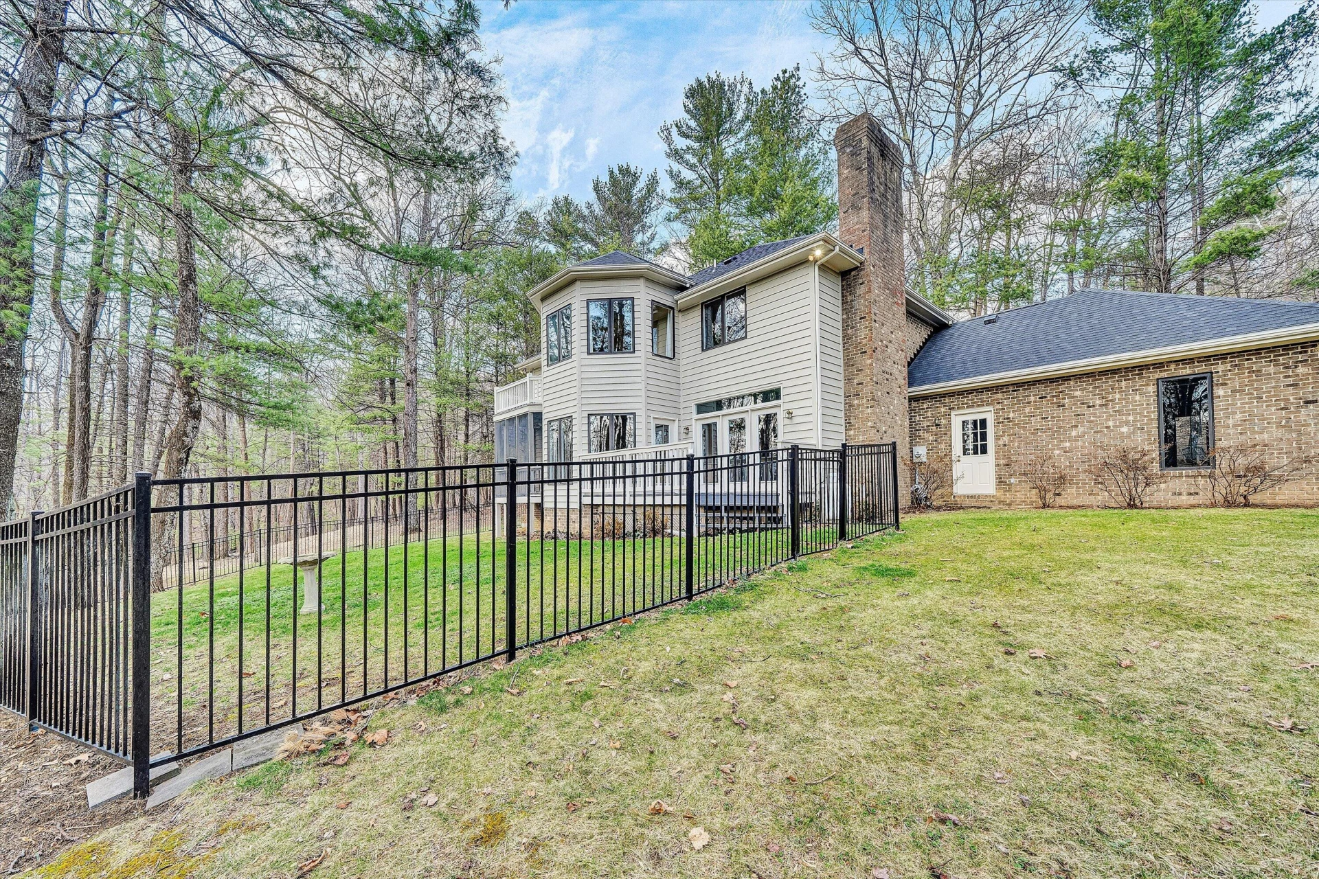 1624 Sunberry CIR - Photo 65