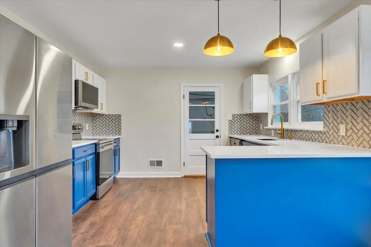 3417 Windsor RD - Photo 14