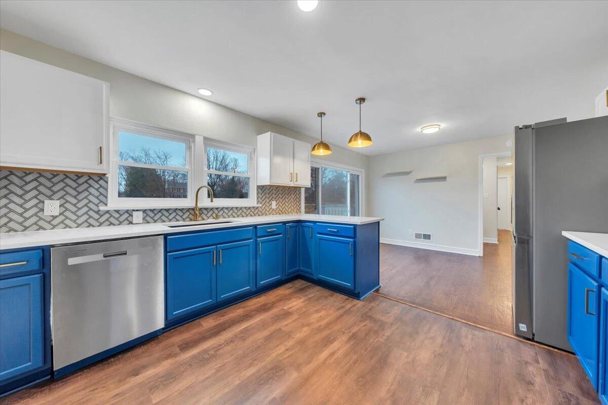 3417 Windsor RD - Photo 18