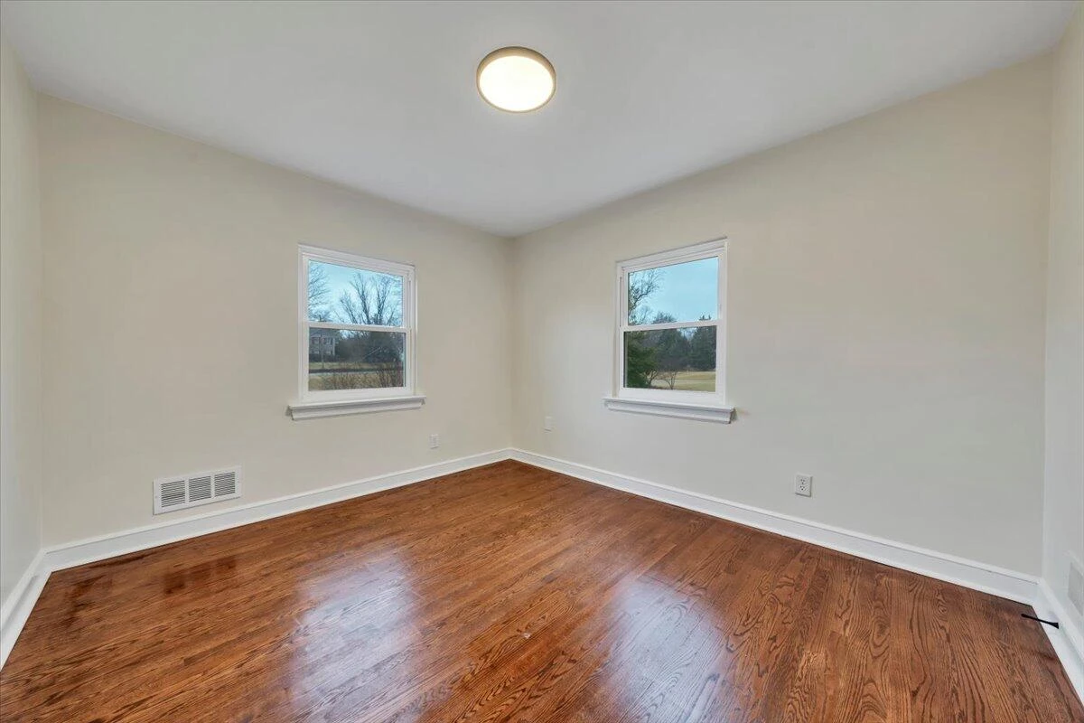 3417 Windsor RD - Photo 25