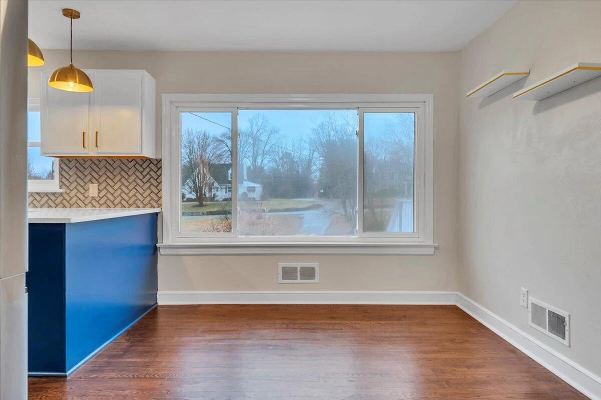 3417 Windsor RD - Photo 12