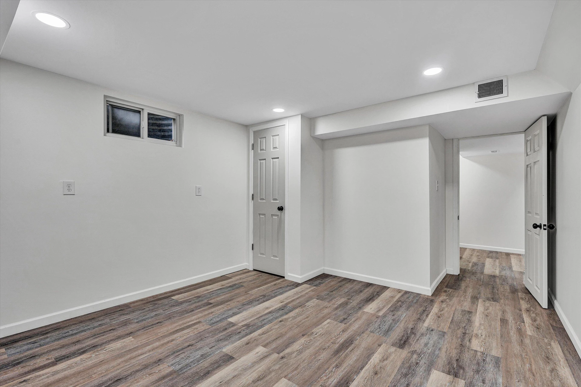 5401 Warwood DR - Photo 31