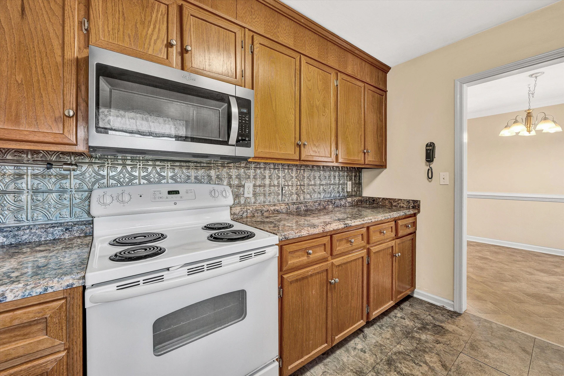 1060 Kesler Mill RD - Photo 10