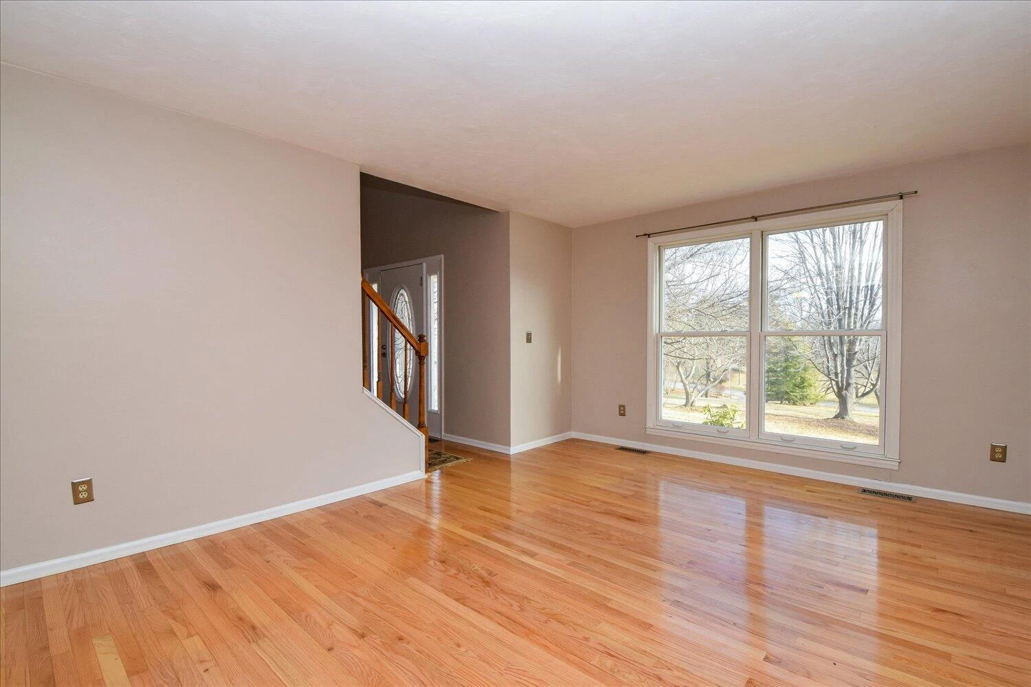 146 Hill DR - Photo 7