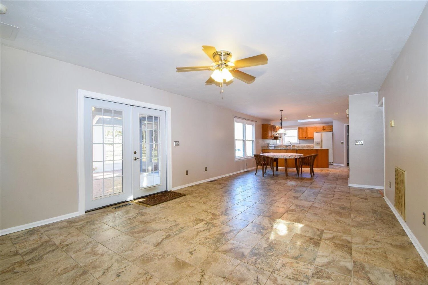 146 Hill DR - Photo 12