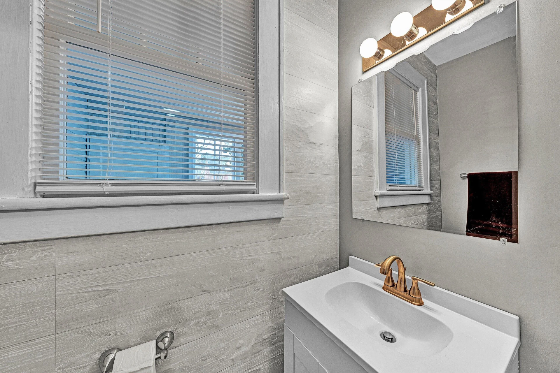 505 Arbor AVE - Photo 11