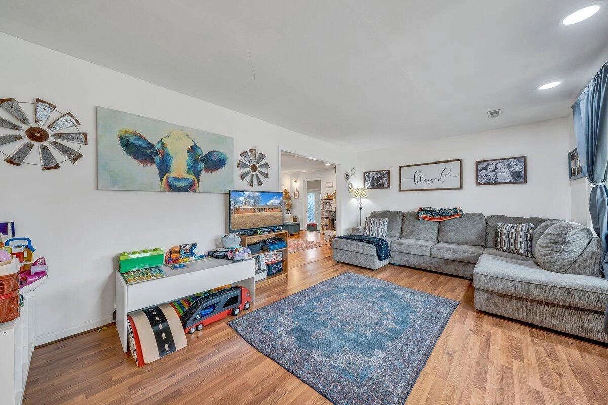 162 Ridgewood DR - Photo 7