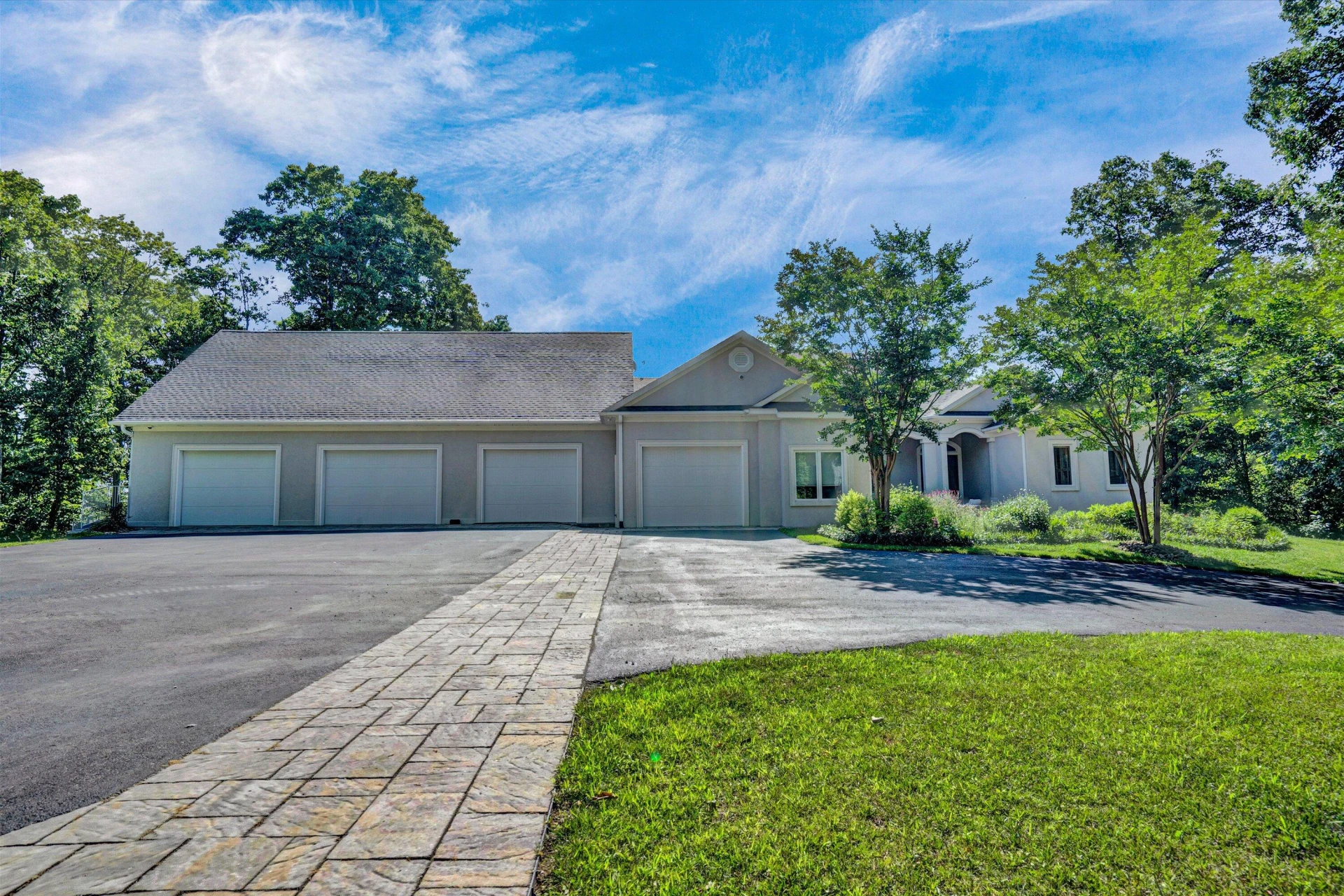 10947 Bottom Creek RD - Photo 3