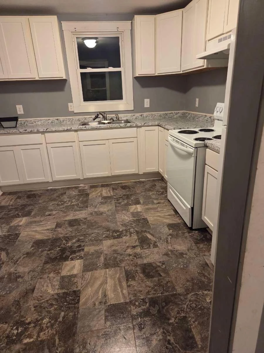 2402 Winthrop AVE - Photo 12