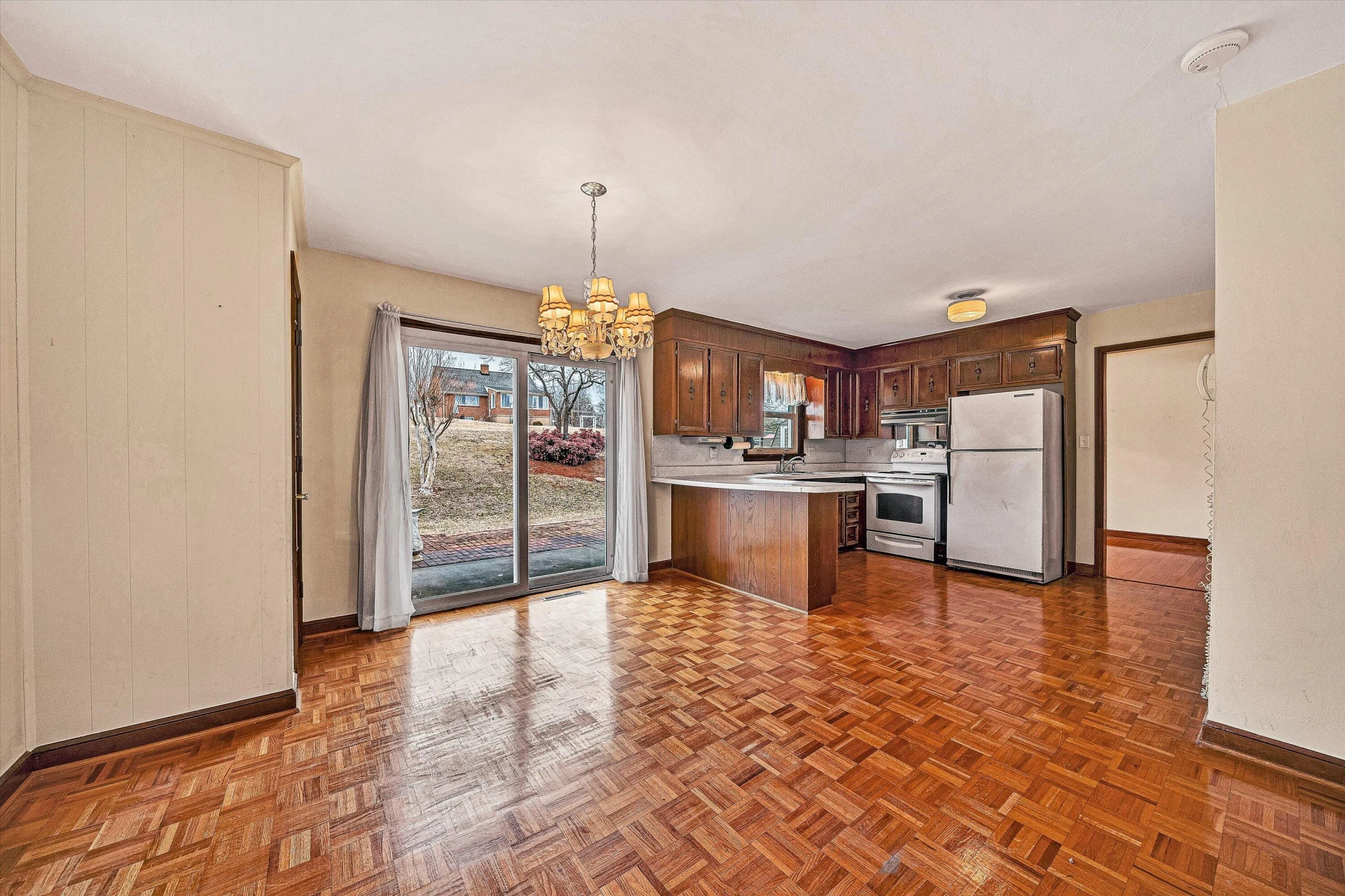 6641 Bryant CIR - Photo 17