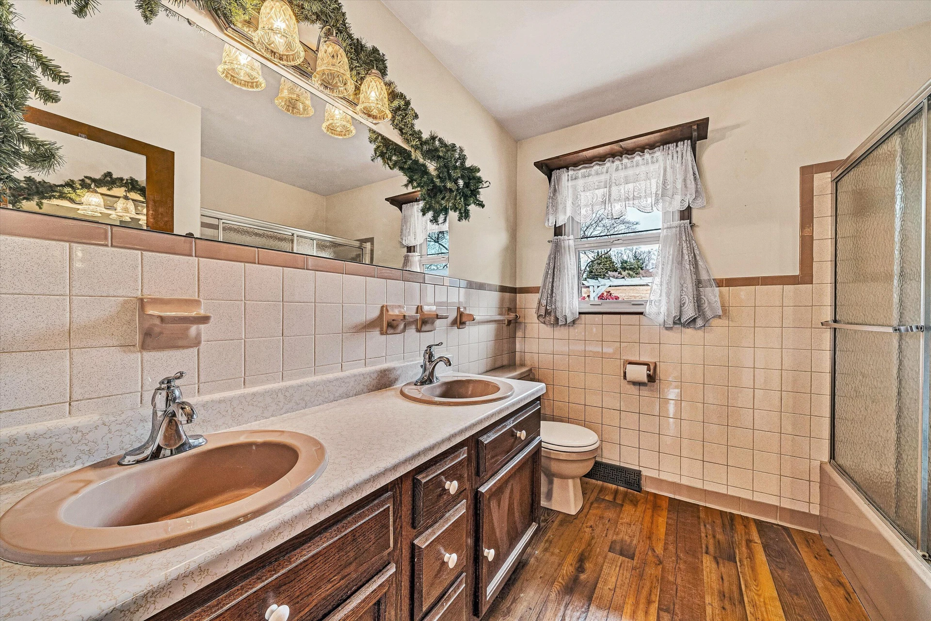 6641 Bryant CIR - Photo 19