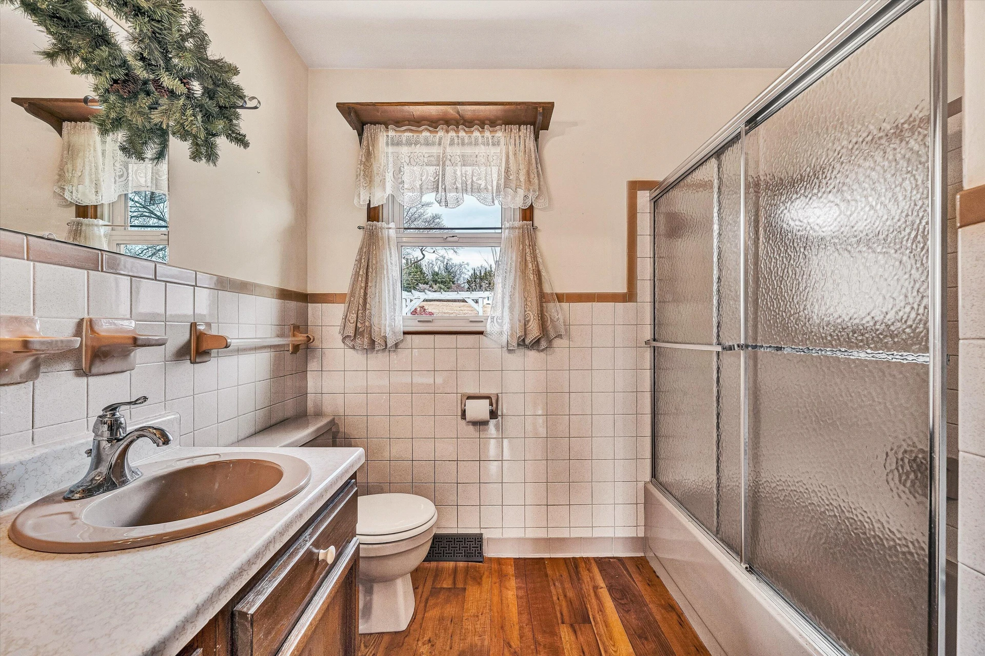 6641 Bryant CIR - Photo 20