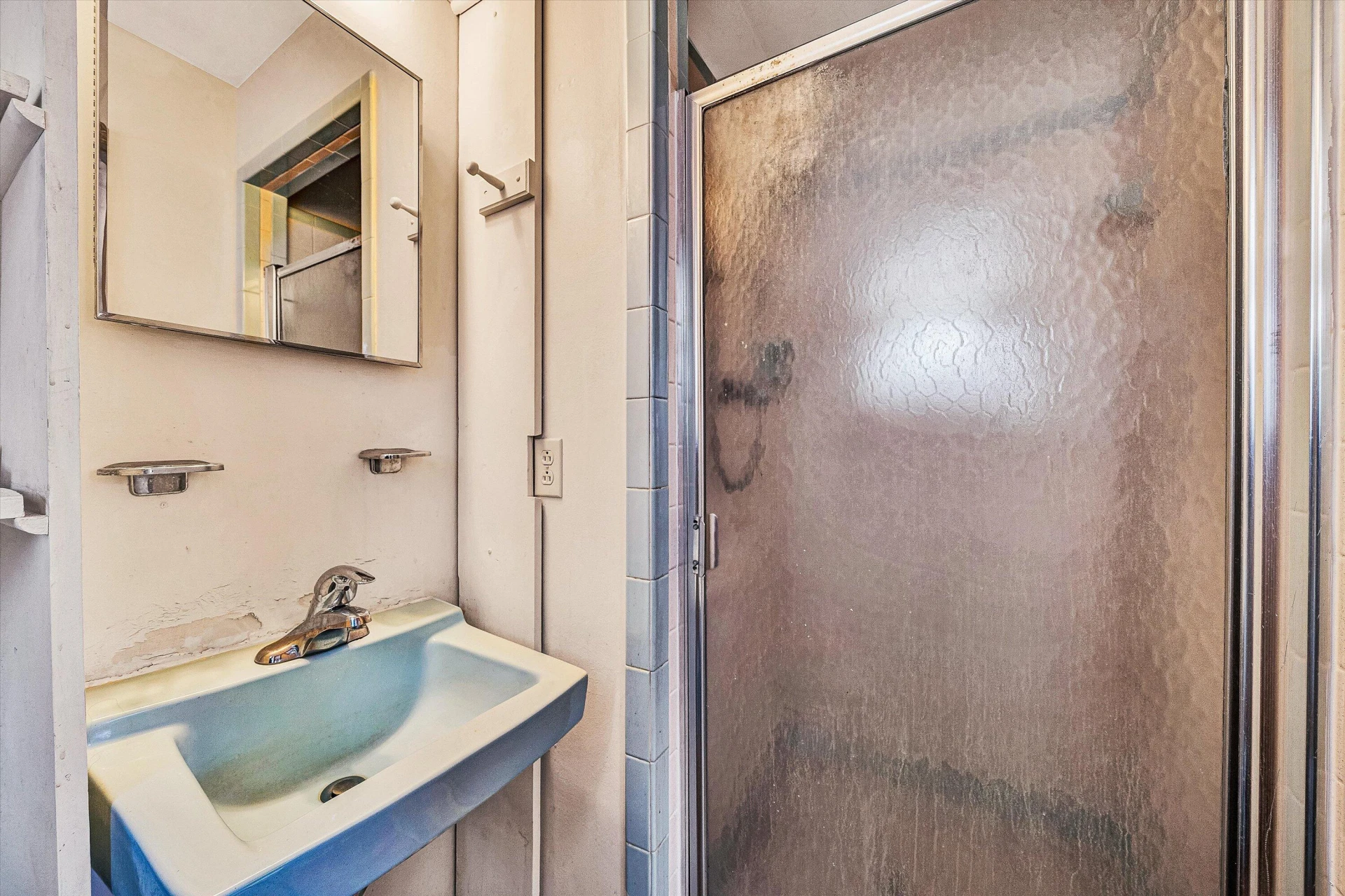 6641 Bryant CIR - Photo 25